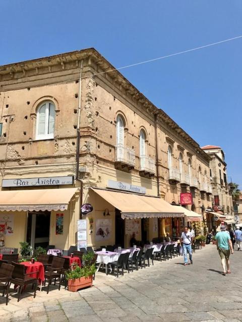 Palazzo Naso Bed & Breakfast Tropea Exterior foto